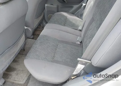 2003 Toyota Rav4 z USA, uszkodzony, nr VIN JTEHH20V930202497